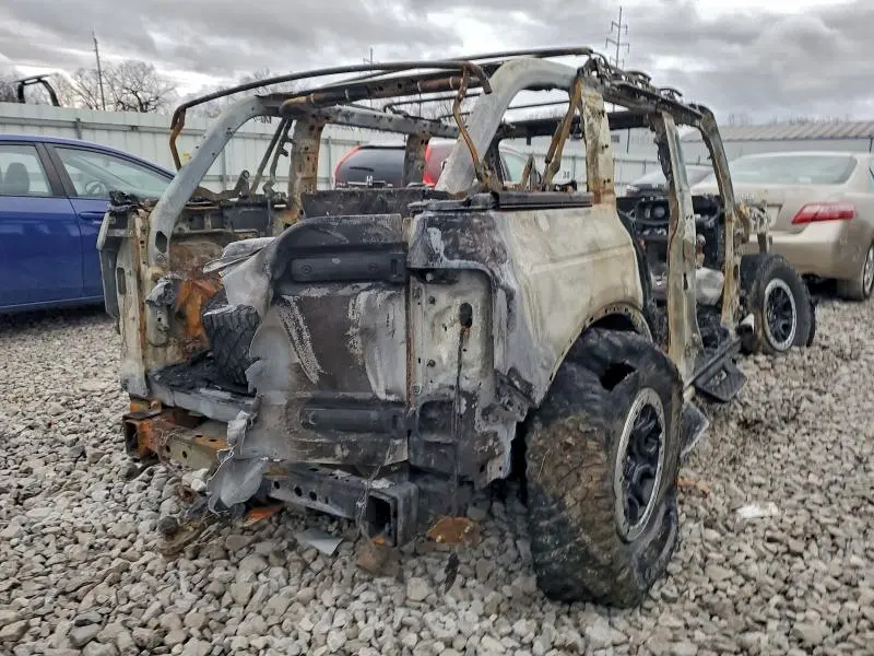 2023 FORD BRONCO BASE  