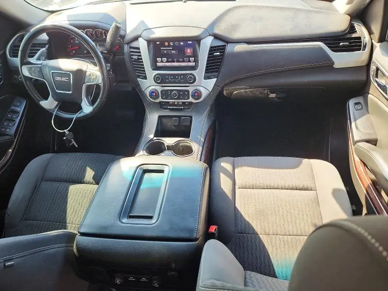 2016 GMC YUKON SLE  
