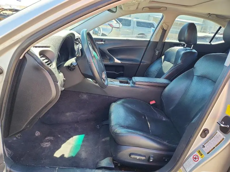 2011 LEXUS IS 250  