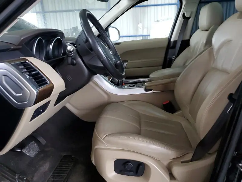 2016 LAND ROVER RANGE ROVER SPORT SE  