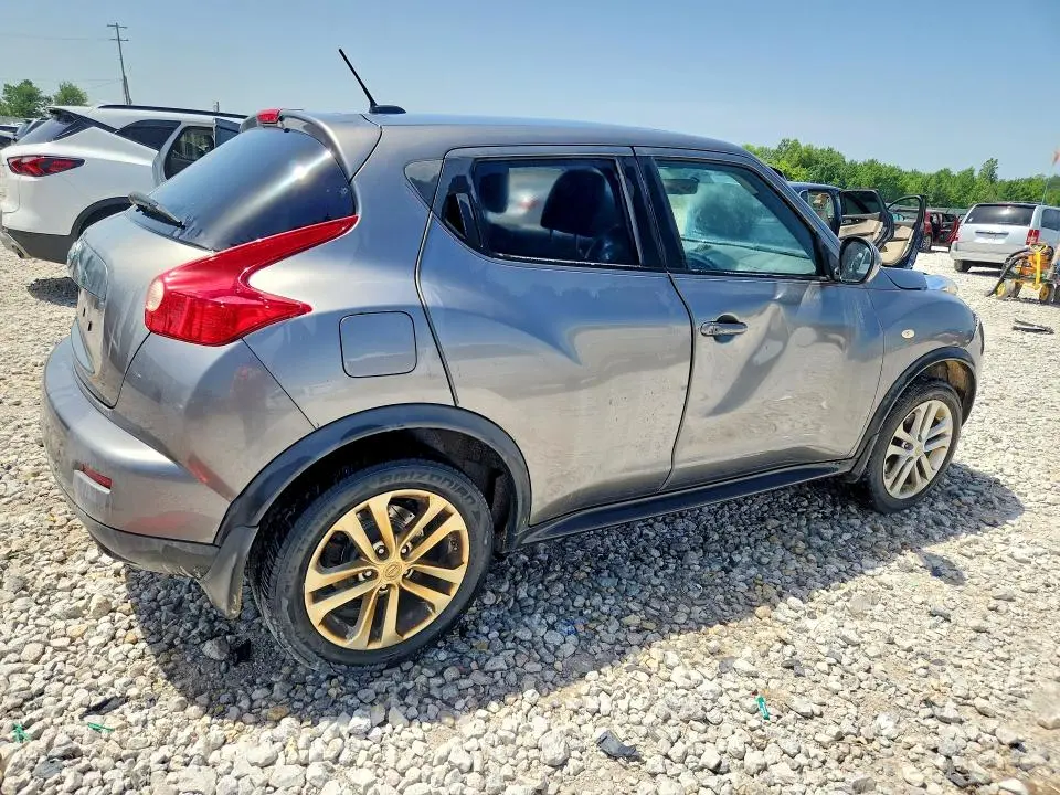 2014 NISSAN JUKE SV  