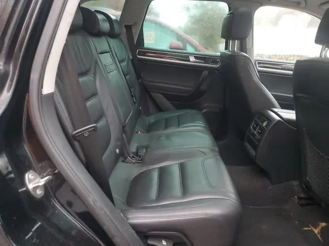 2013 VOLKSWAGEN TOUAREG V6 TDI  
