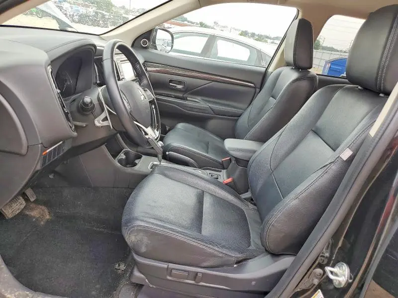 2016 MITSUBISHI OUTLANDER GT  