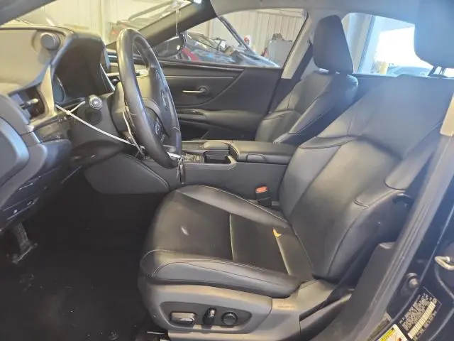 2021 LEXUS ES 300H BASE  