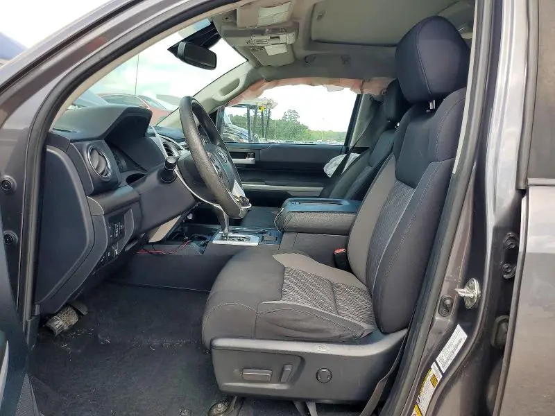 2019 TOYOTA TUNDRA SR5  