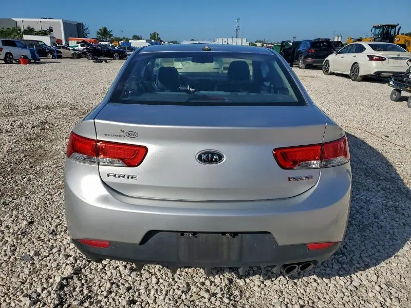 2011 KIA FORTE SX  