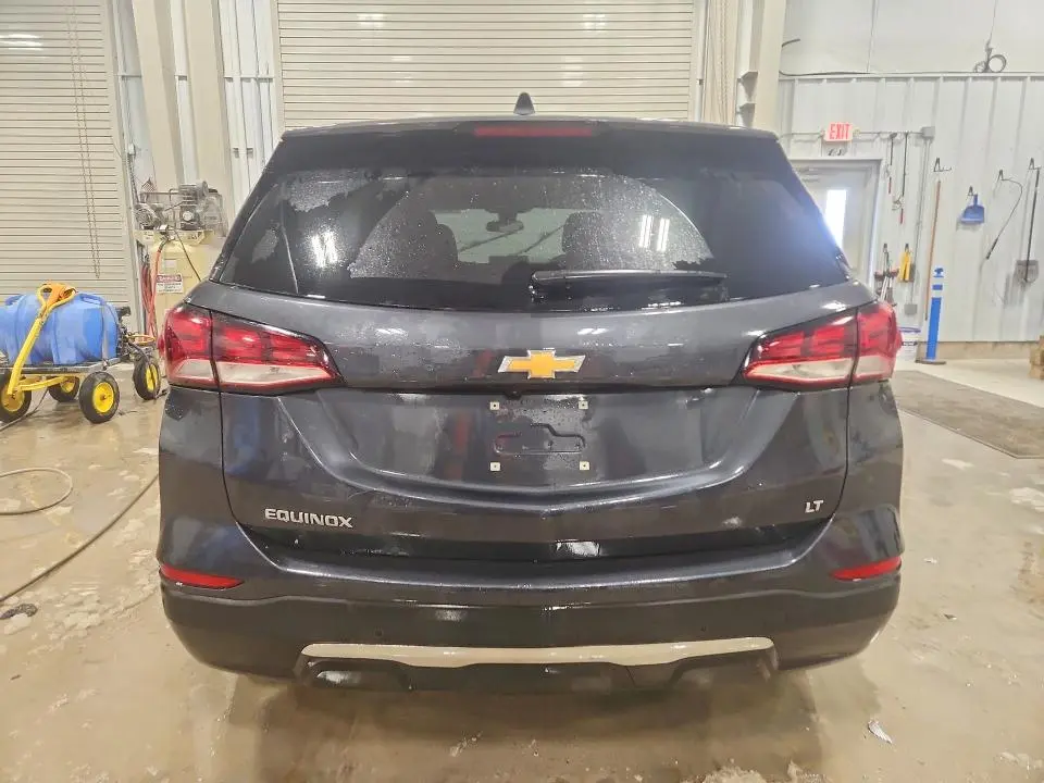 2022 CHEVROLET EQUINOX LT  