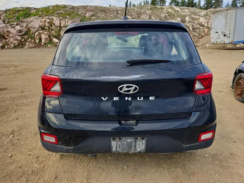 2023 HYUNDAI VENUE SE  