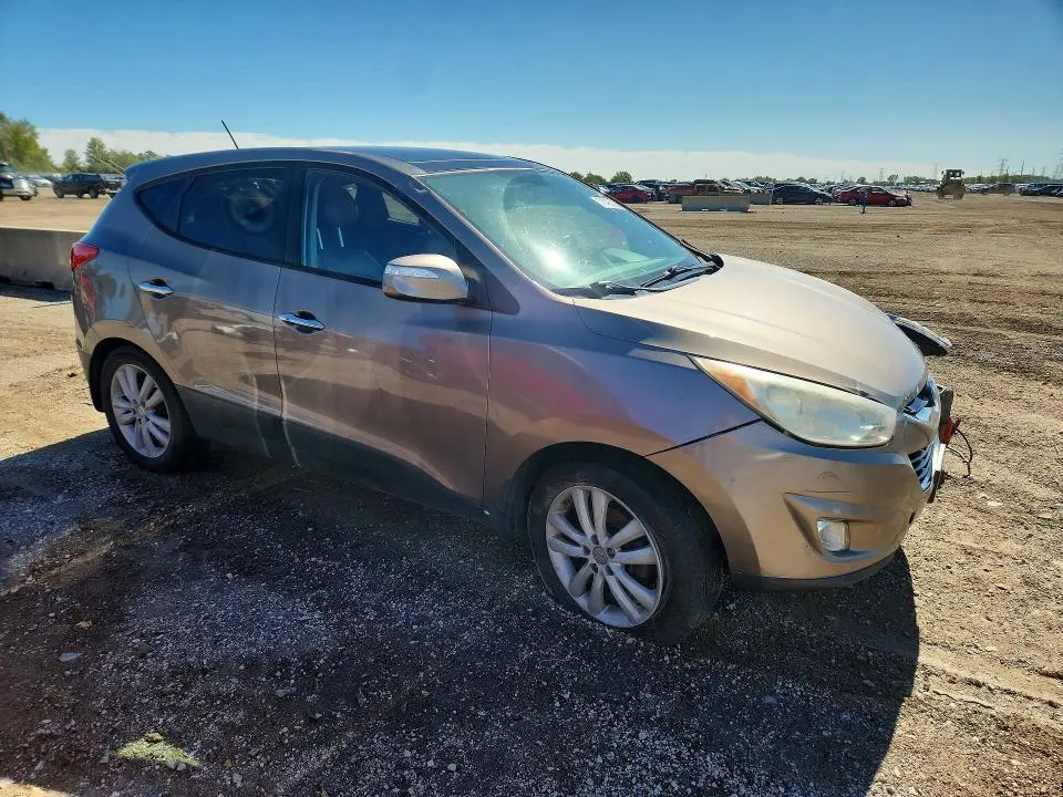 2013 HYUNDAI TUCSON LIMITED  