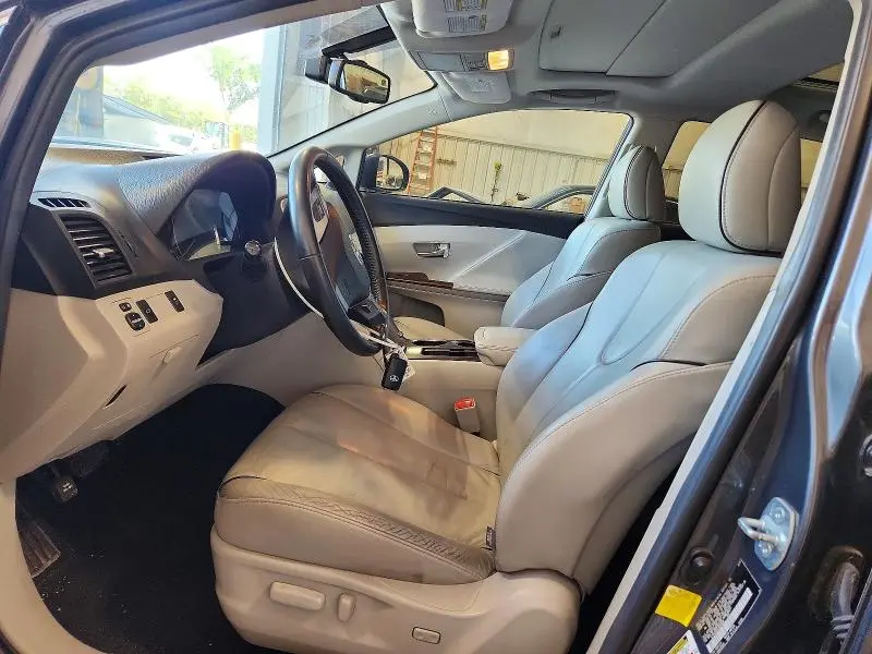 2012 TOYOTA VENZA LIMITED  