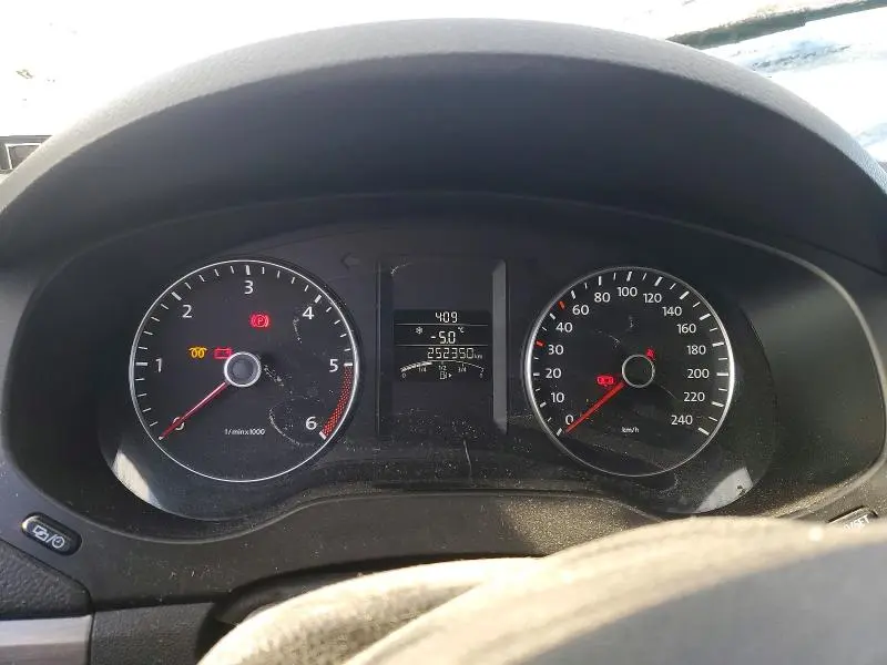 2014 VOLKSWAGEN JETTA TDI  