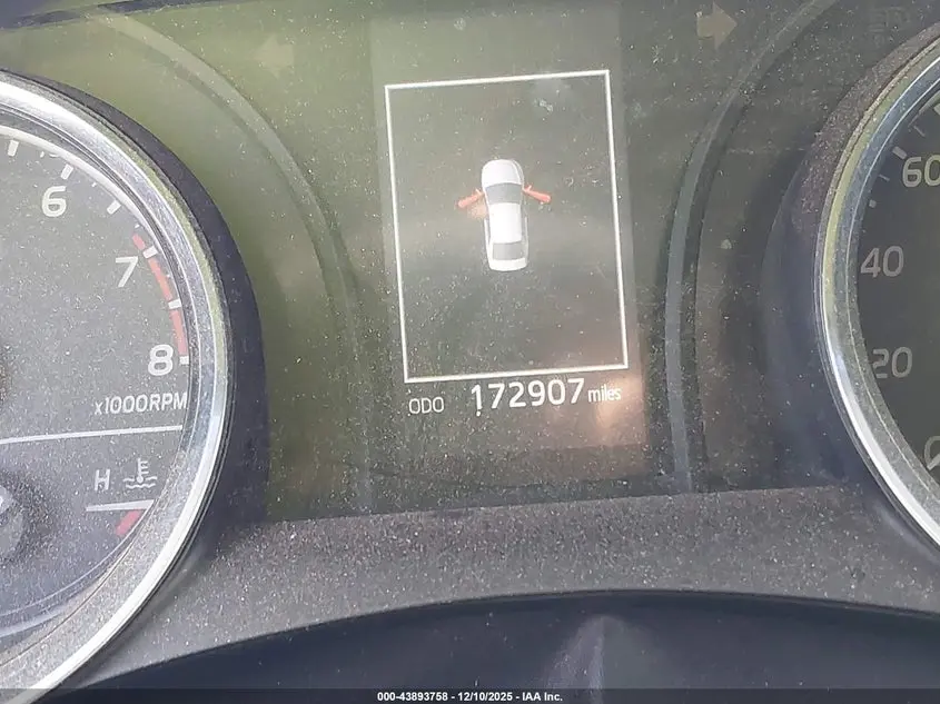 2020 TOYOTA CAMRY LE