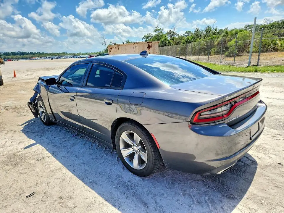 2016 DODGE CHARGER SXT  