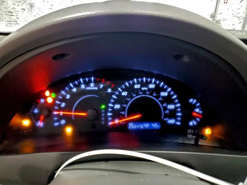 2010 TOYOTA CAMRY BASE  