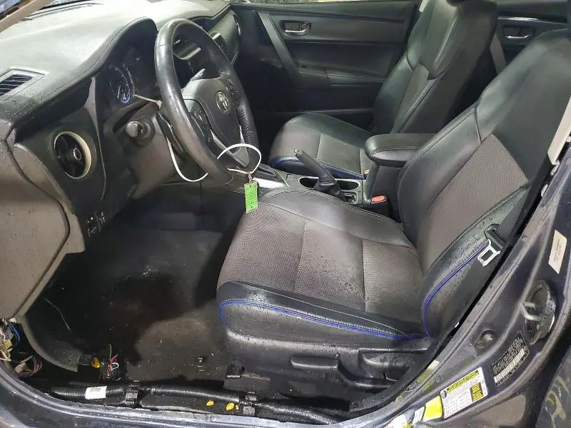 2018 TOYOTA COROLLA SE  