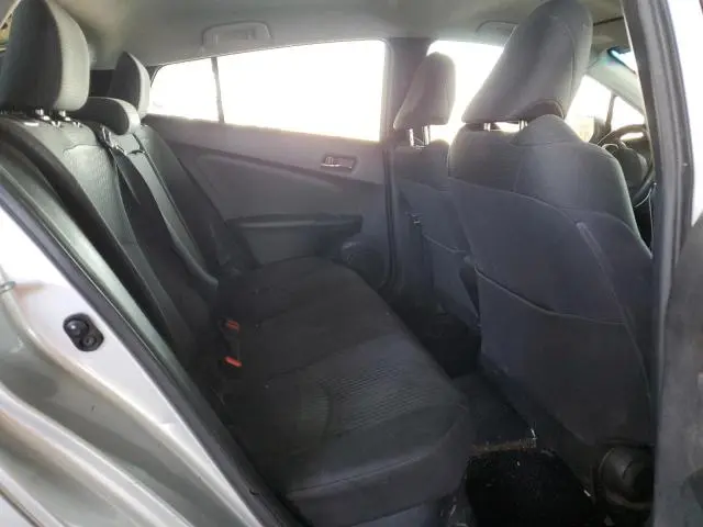 2016 TOYOTA PRIUS   