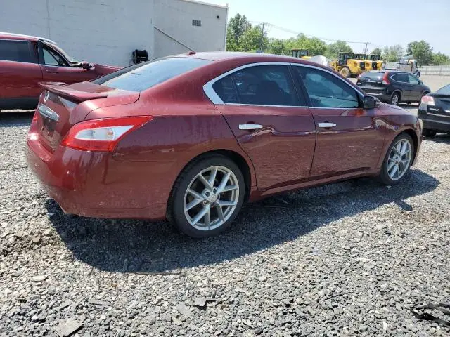 2011 NISSAN MAXIMA S  
