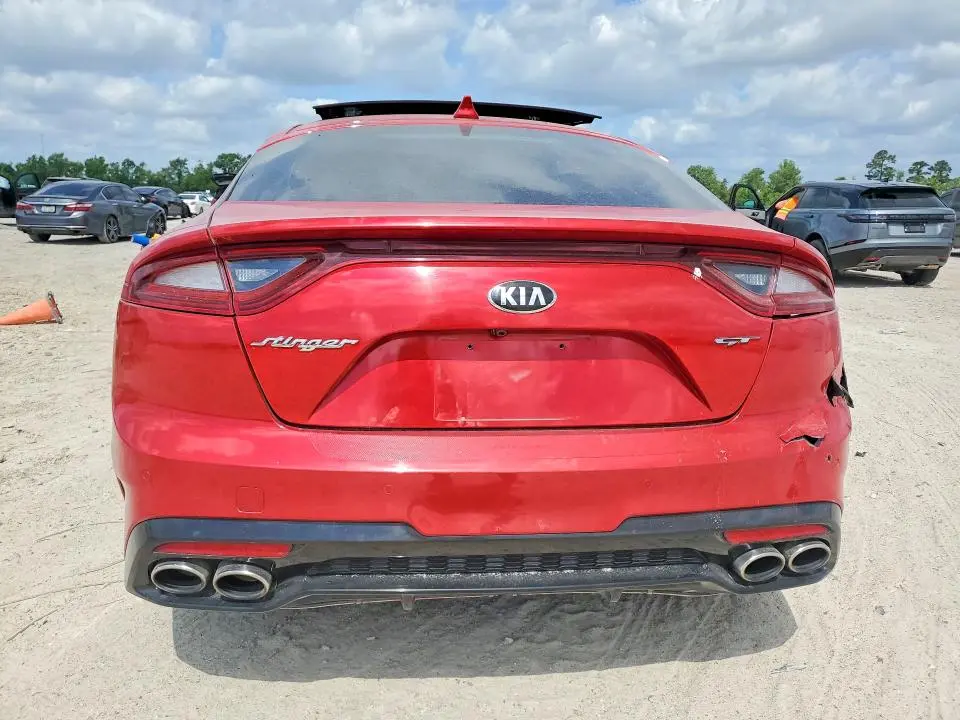 2018 KIA STINGER GT2  