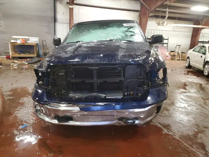 2018 RAM 1500 SLT  