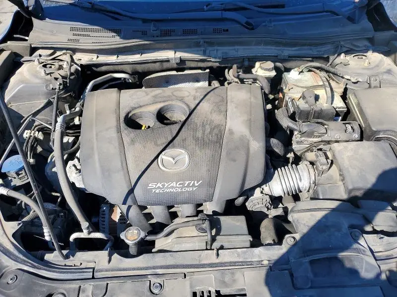 2017 MAZDA 3 TOURING  