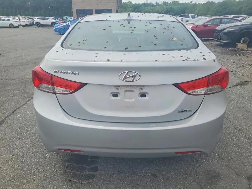 2013 HYUNDAI ELANTRA LIMITED  