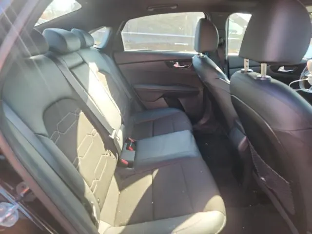 2023 KIA FORTE GT LINE  