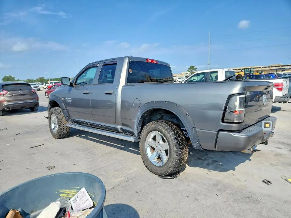 2013 RAM 1500 ST  