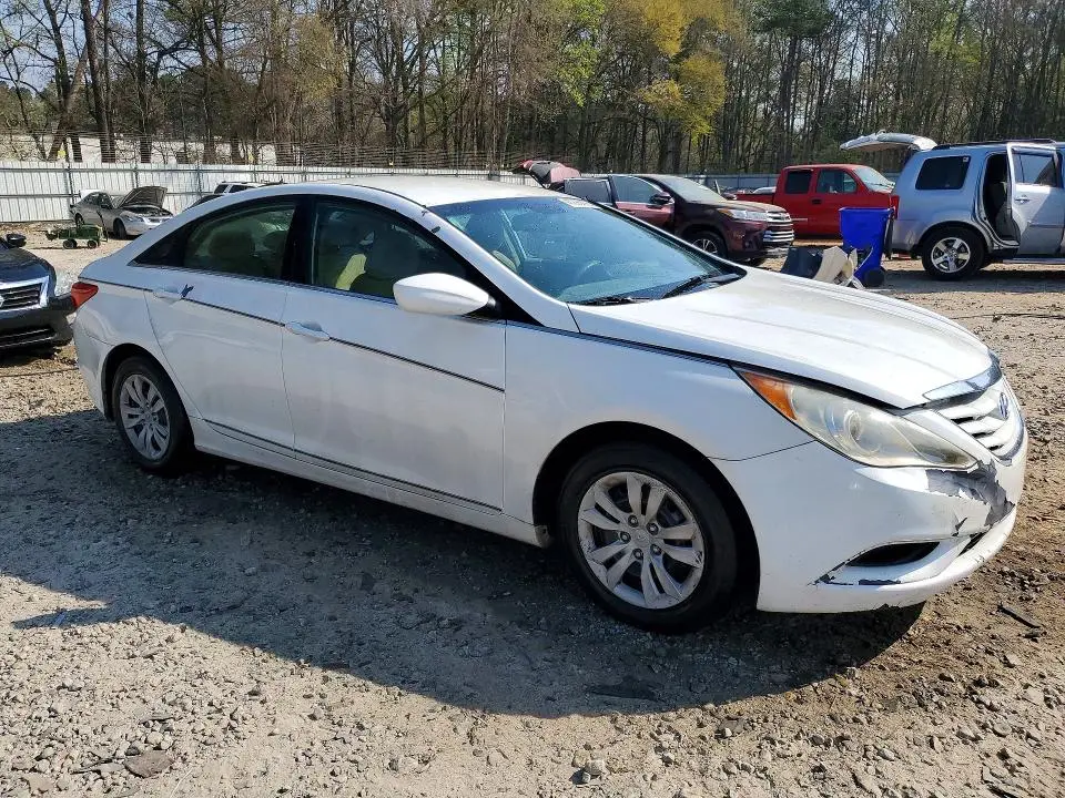 2012 HYUNDAI SONATA GLS  