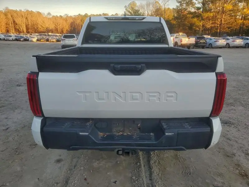 2022 TOYOTA TUNDRA CREWMAX SR  