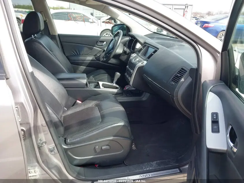 2010 NISSAN MURANO SL