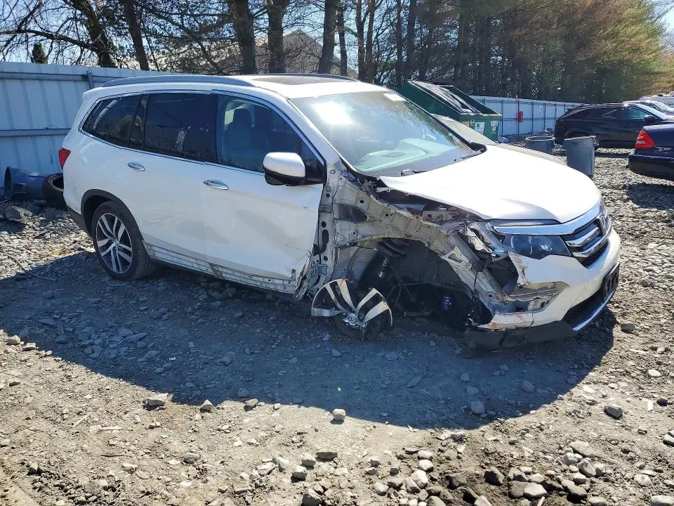 2018 HONDA PILOT TOURING  