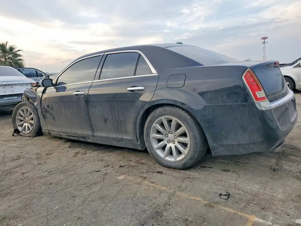 2012 CHRYSLER 300 LIMITED  