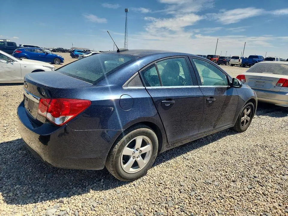 2015 CHEVROLET CRUZE LT  