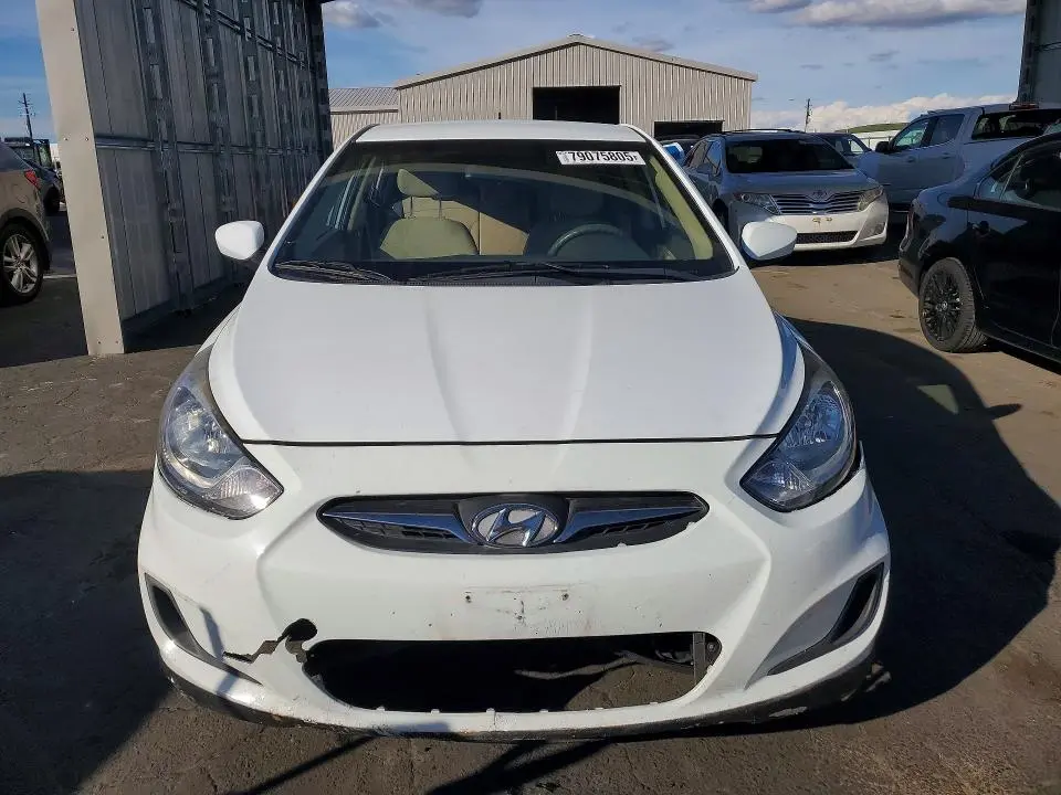 2014 HYUNDAI ACCENT GLS  