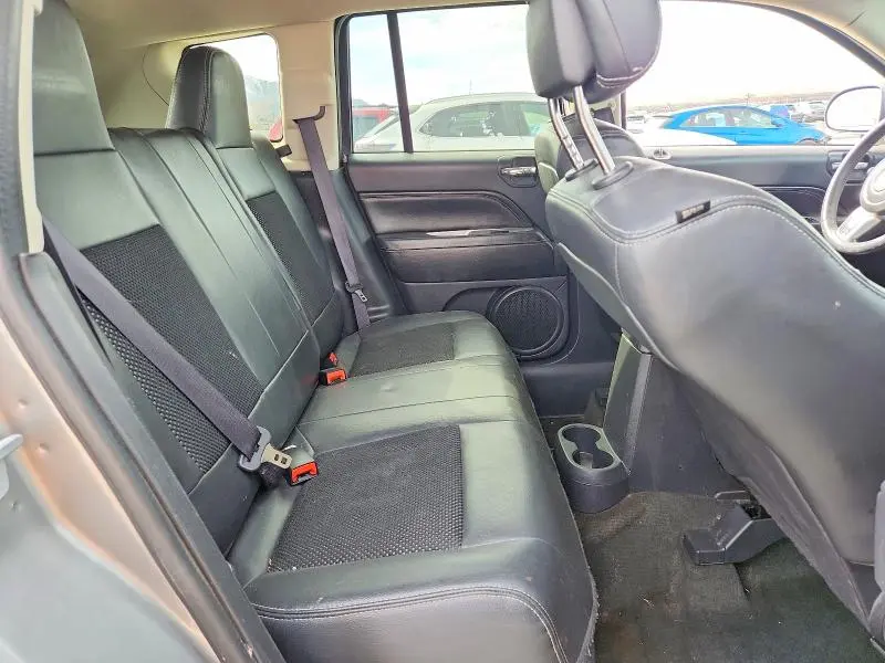 2016 JEEP COMPASS LATITUDE  