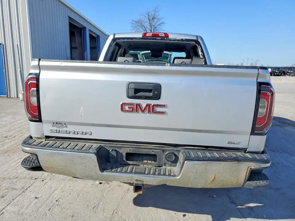 2018 GMC SIERRA K1500 SLT  
