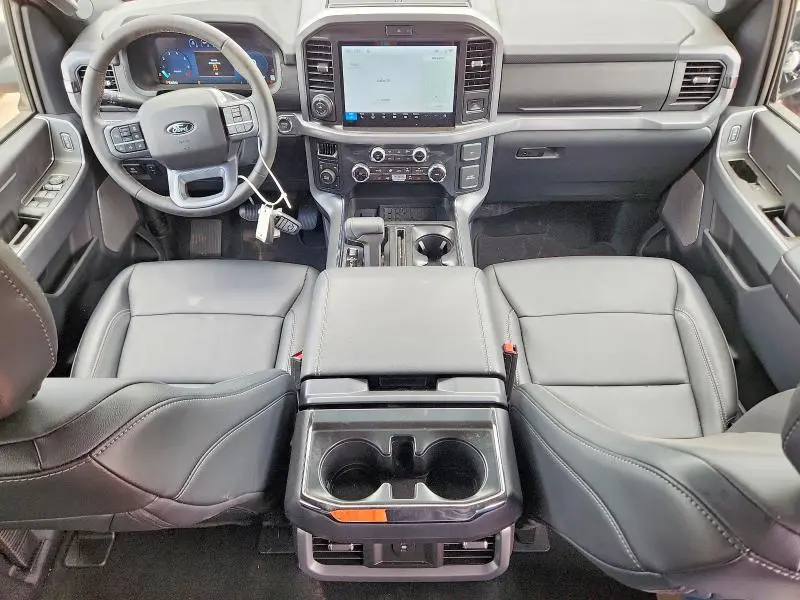 2026 FORD F150 XLT  