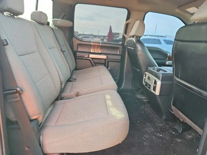 2019 FORD F150 LARIAT 4WD