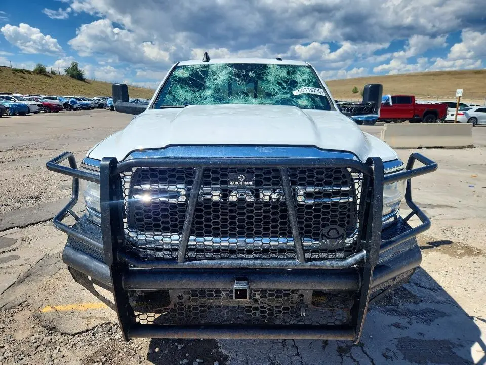 2022 RAM 3500 TRADESMAN  