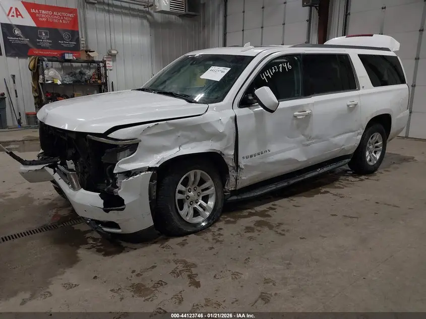 2016 CHEVROLET SUBURBAN LT