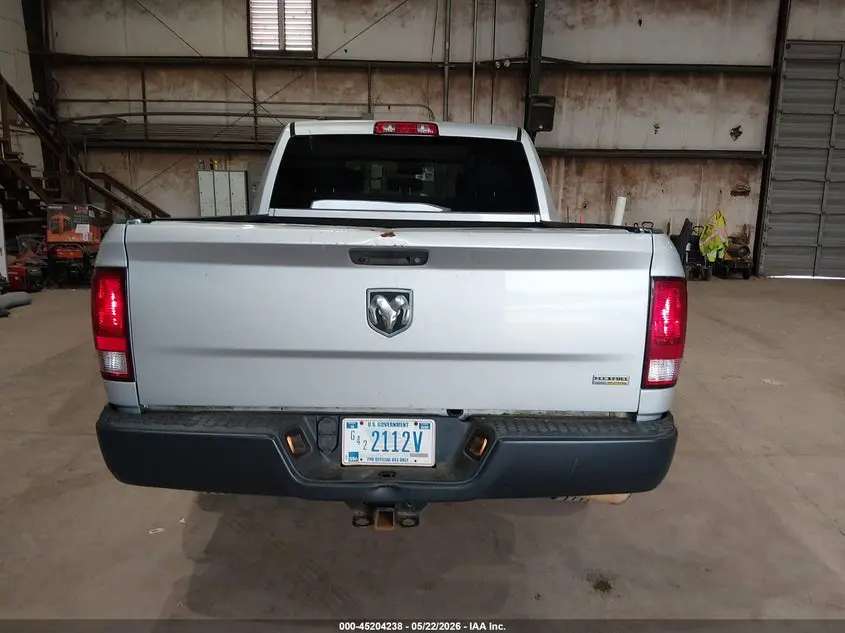 2018 RAM 1500 TRADESMAN  4X2 5'7 BOX