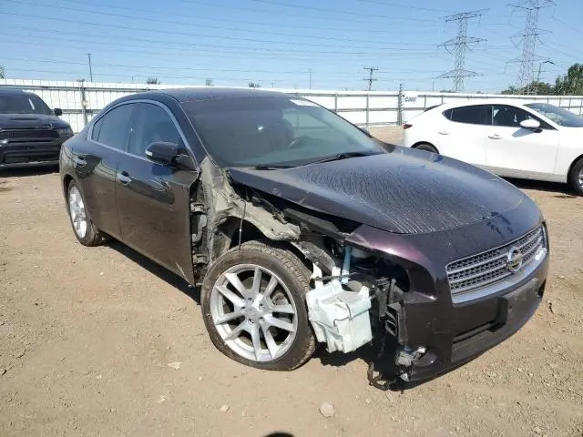 2010 NISSAN MAXIMA S