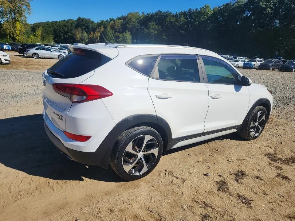 2017 HYUNDAI TUCSON SPORT  