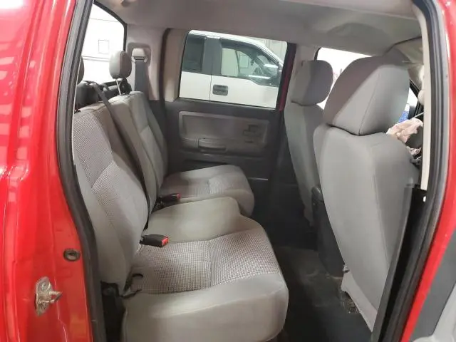 2011 DODGE DAKOTA SLT  