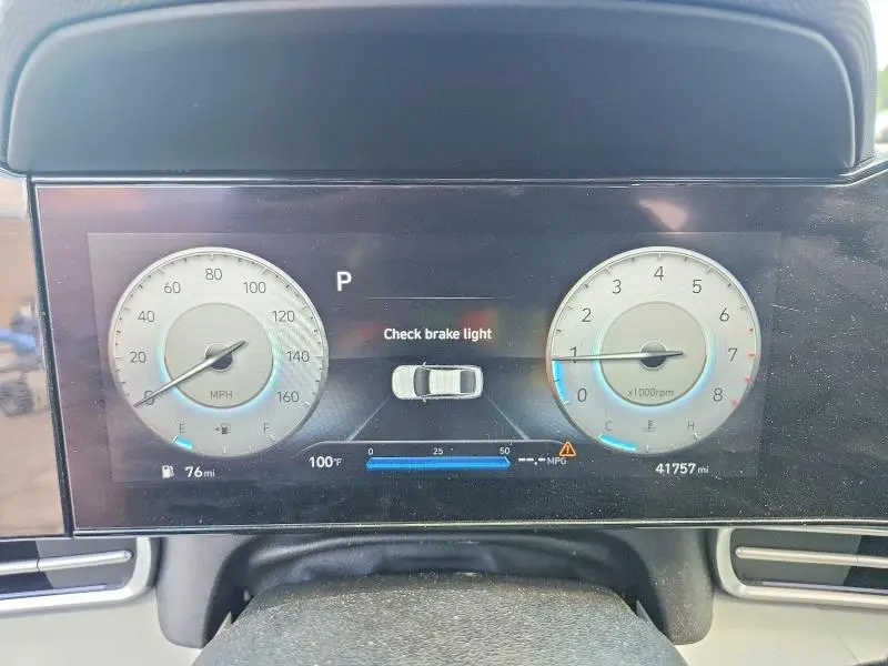 2022 HYUNDAI ELANTRA LIMITED  