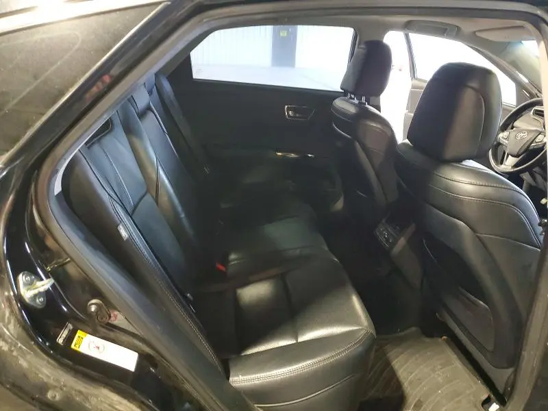 2015 TOYOTA AVALON XLE  