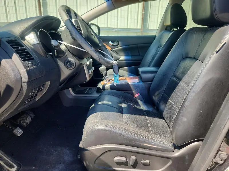 2011 NISSAN MURANO S  