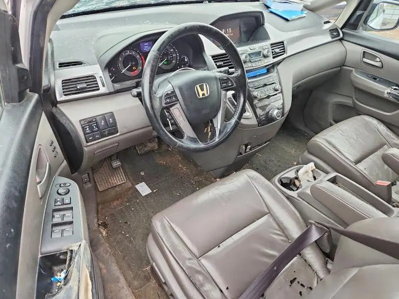 2011 HONDA ODYSSEY TOURING  