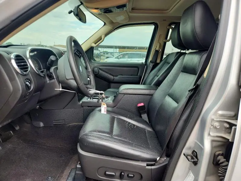 2010 FORD EXPLORER LIMITED  