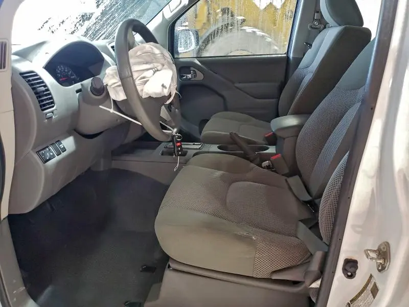 2019 NISSAN FRONTIER S  